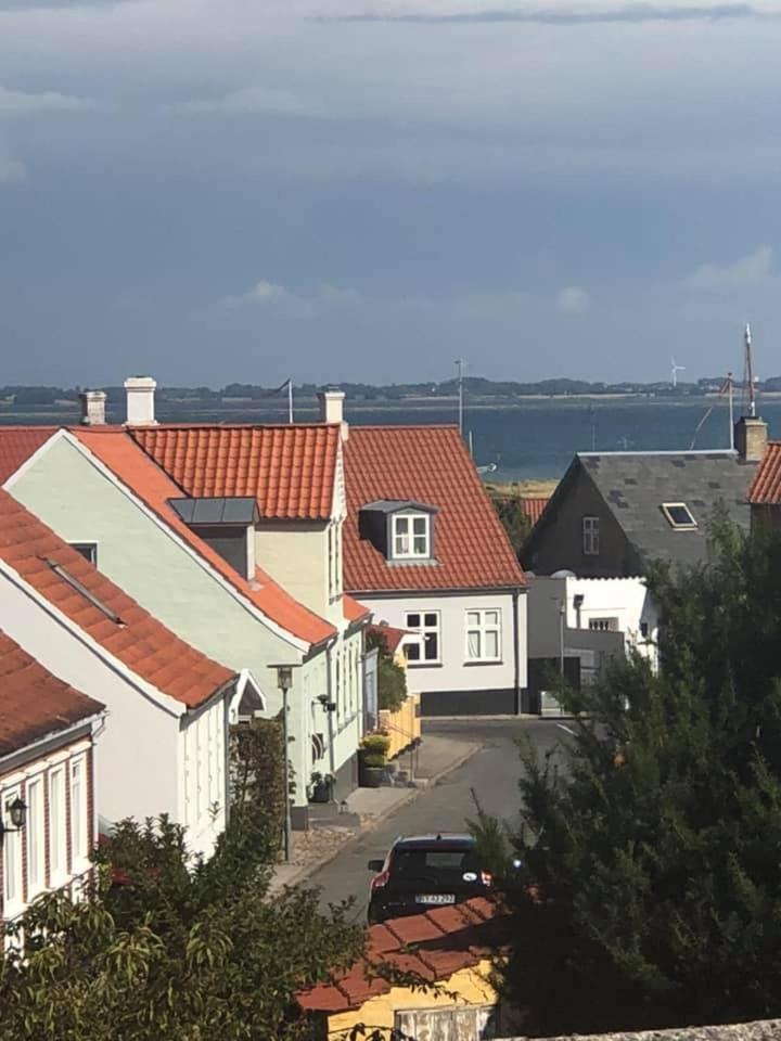 Hotel Den Lille Skole - Ferie Pa Aero I Marstal By - Vaerelser Exteriér fotografie